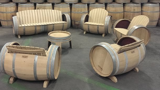 Bàn ghế sofa làm từ thùng rượu gỗ sồi | Thùng gỗ Vip Chí Mạnh