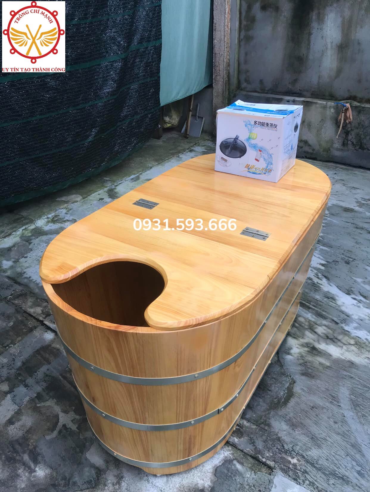 Bồn tắm gỗ kết hợp xông hơi gỗ Pơmu | Trống Chí Mạnh